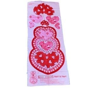 Vintage Daisy Kingdom Heart to Heart Wallhanging sewing fabric panel